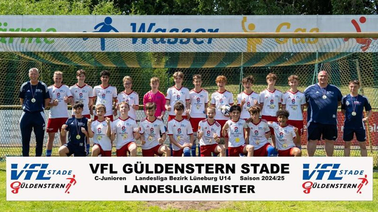 Die U14 des VfL Stade freut sich über den Landesligatitel und den Pokalerfolg. Foto: Verein